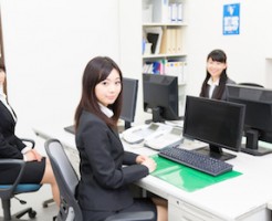 商社の営業事務求人